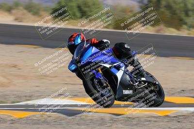 media/Oct-08-2022-SoCal Trackdays (Sat) [[1fc3beec89]]/Turn 10 (945am)/